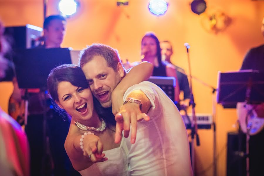 Fotógrafo de casamento Ákos Jurás (jurasakos). Foto de 15 de junho 2016