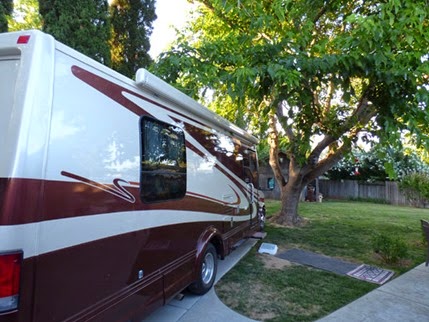 Parked at sister Sandy and Arny's house