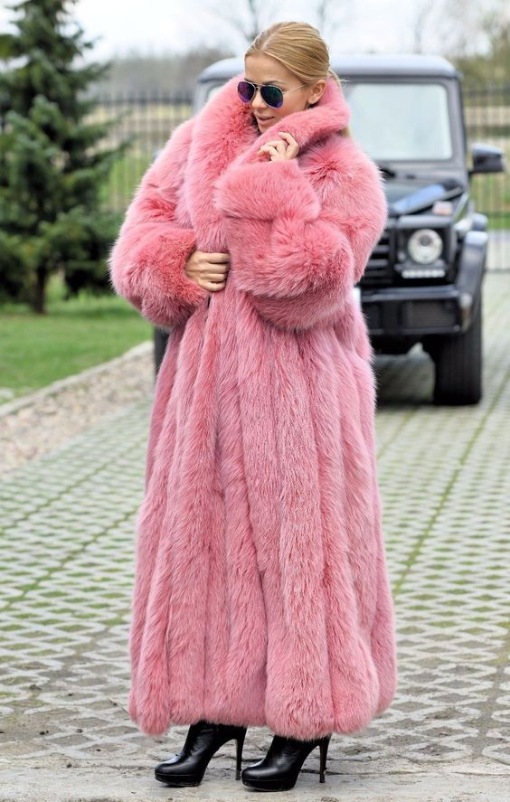 Pink long Fur faux