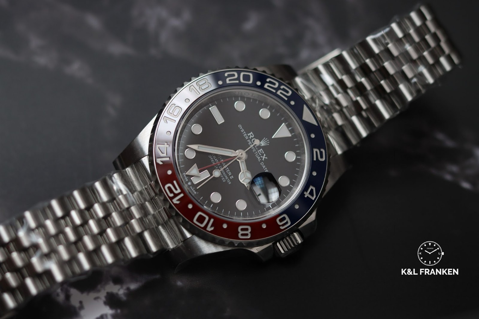 Đồng Hồ Rolex GMT Master II Pepsi - Thể Hiện Bản Lĩnh Phái Mạnh