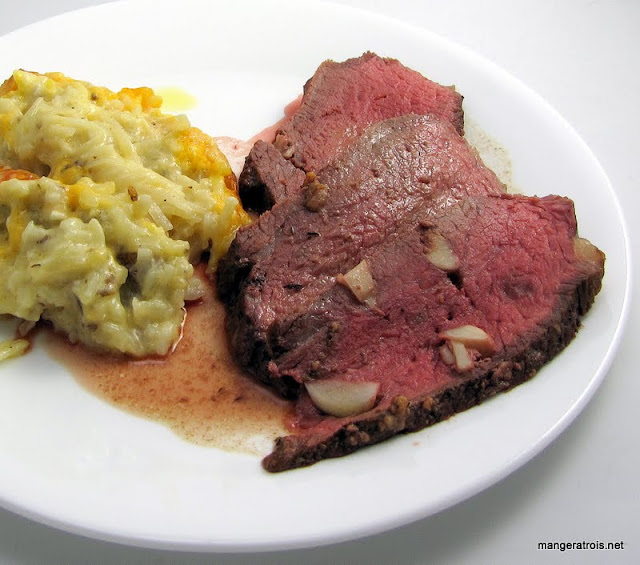 Triple Garlic Roast Beef
