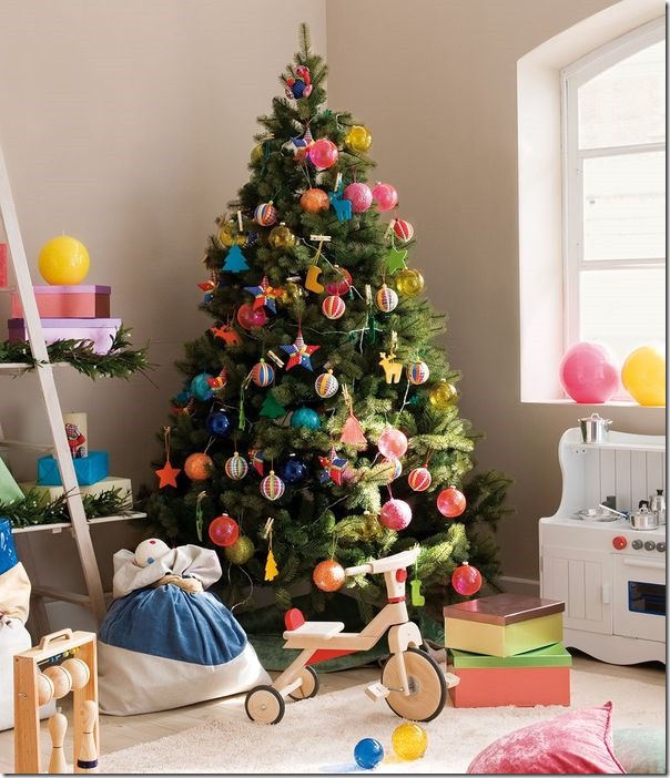 case e interni-natale-idee per decorare l'albero (4)