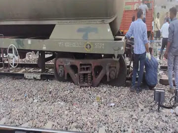 Two wagons of goods train derailed: was carrying Gujarat Chemicals from Panipat refinery; big accident averted