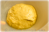 dreikoenigsbrioche-dreikoenigskuchen.jpg