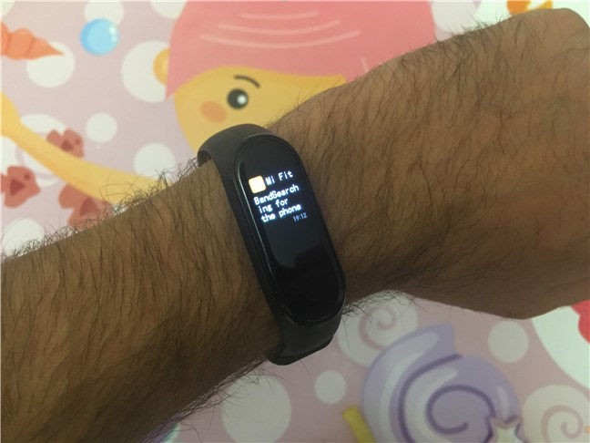 Xiaomi Mi Smart Band 4를 사용하여 내 스마트폰 찾기