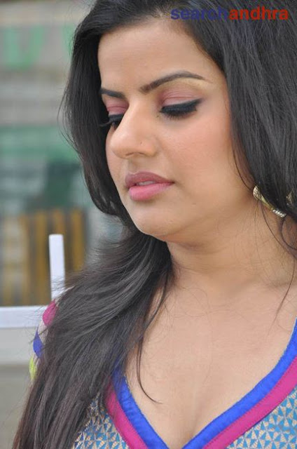 Actress Zone: Madhu Sharma, Actress Navel show, Actress Navel Show Photos,  Actress Navel Show Pics, Actress Photos, Bhojpuri Actress Navel Show Photos,