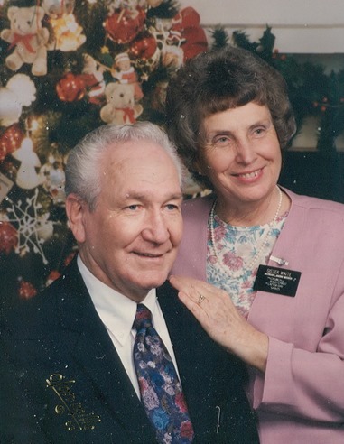 1993-07 President and Sister Waite, Michigan Lansing Mission