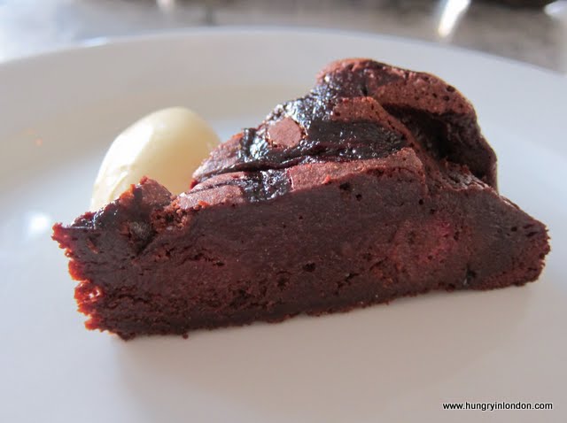  BISTROTEQUE (Bethnal Green)