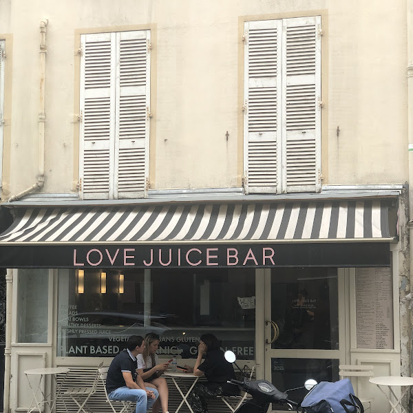 Gluten-Free at Love Juice Bar Tour Eiffel