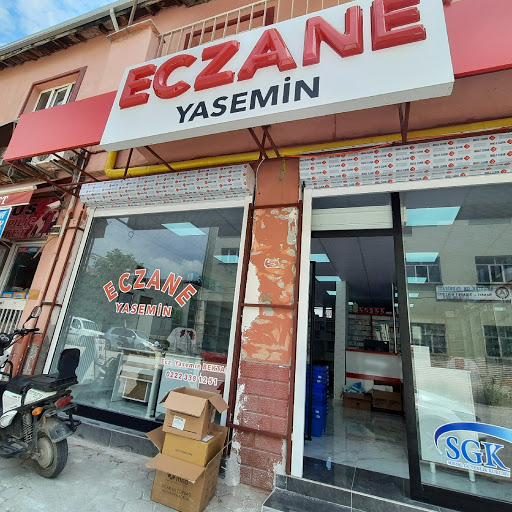 Eczane Yasemin logo