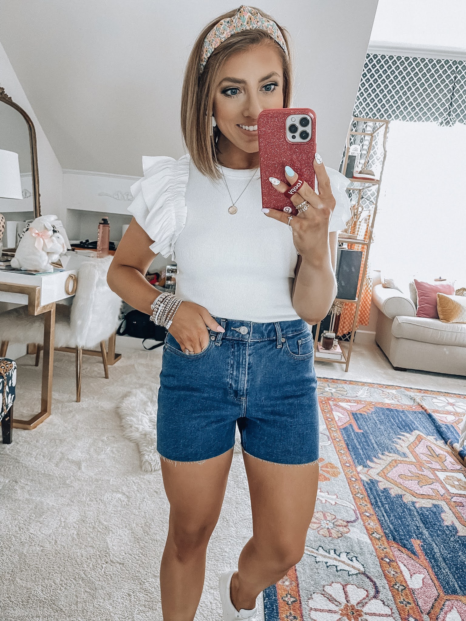 Denim Shorts Review - Finding the perfect pair of denim shorts (11 Pairs) - Something Delightful Blog #denimshorts #muscularlegsdenimshorts #Targetstyle #afdenimshorts #aedenimshorts #spring21fashion #perfectpairdenimshorts