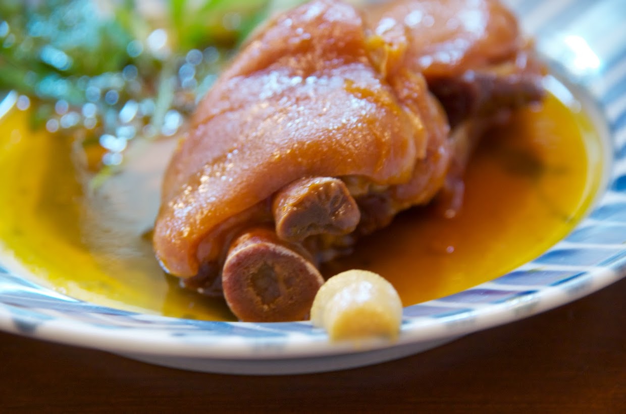 てびち（豚足）居酒屋・味処「田舎家」（糸満市）