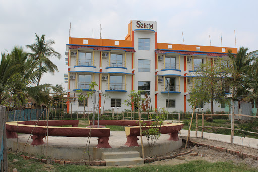 S2 Hotel & Resort, Pakhirala, Gosaba, Satjelia Rd, Satjelia, West Bengal 743370, India, Resort, state WB