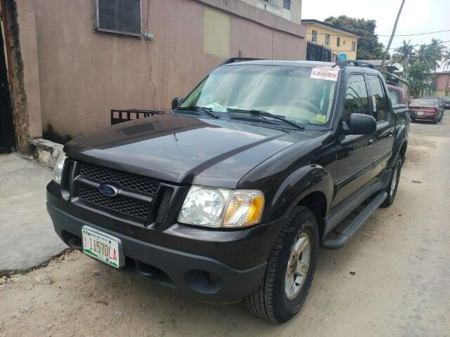 Tokunbo 2005 Ford Explorer Sport Trac Field Marshal