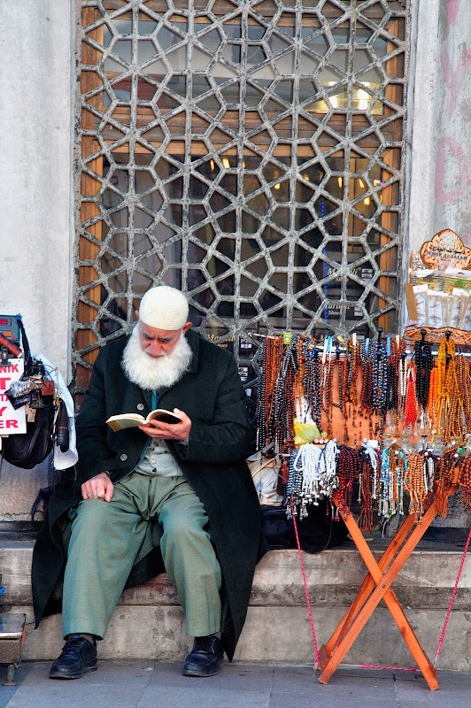 PRIMER DIA. PRESENTACIÓN EN SOCIEDAD, JETONES, SULTANAHMET NOCTURNO ... - ESTAMBUL, UNA VEZ MÁS (2)