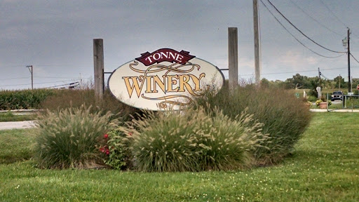 Winery «Tonne Winery», reviews and photos, 101 W Royerton Rd, Muncie, IN 47303, USA