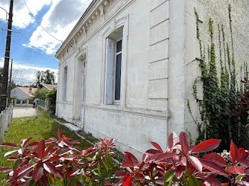 maison à Saint-Médard-en-Jalles (33)