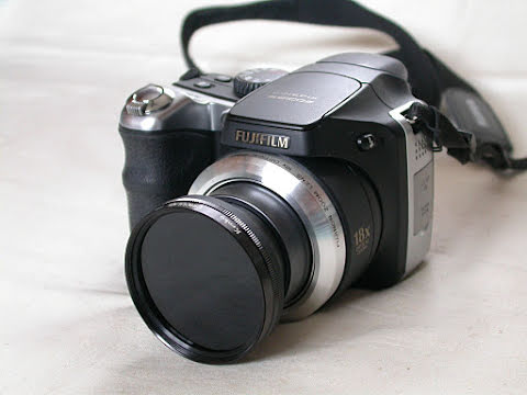 FinePix S8100fd に CPL フィルター装着