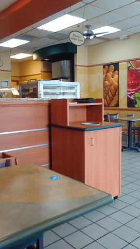 Restaurant «Subway», reviews and photos, 915 Doyle Rd #101, Deltona, FL 32725, USA