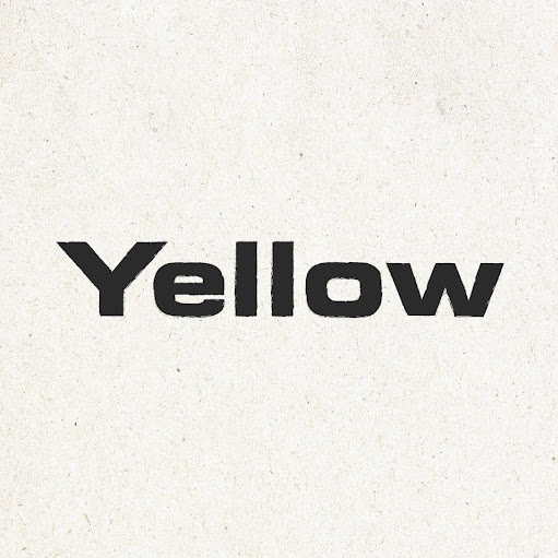 Chaussures Yellow logo