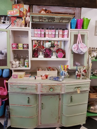 Photos of Romantiques