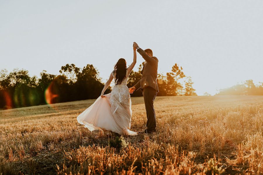 Wedding photographer Ron Harding (ronharding). Photo of 17 April 2020