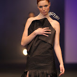  – presentace nastavení 1 sec. PODZIM - ČARODĚJNICE finále Top Styl Designer 2006 UNIVERSE VERSE UNI -střih bezezbytku - společenský oděv