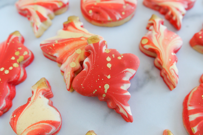 marbled christmas ornament cookies