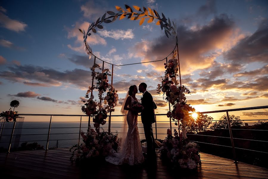 Fotograful de nuntă Dmitriy Makarchenko (weddmak). Fotografia din 16 februarie 2023