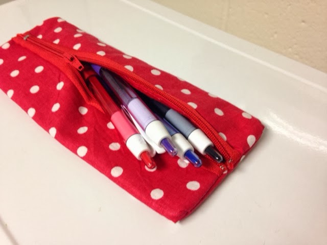 Kraftie Katie: Simple Pencil Case Tutorial