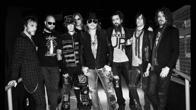 파일:external/static1.1.sqspcdn.com/M_GunsNRoses_Full+BandPic.jpg