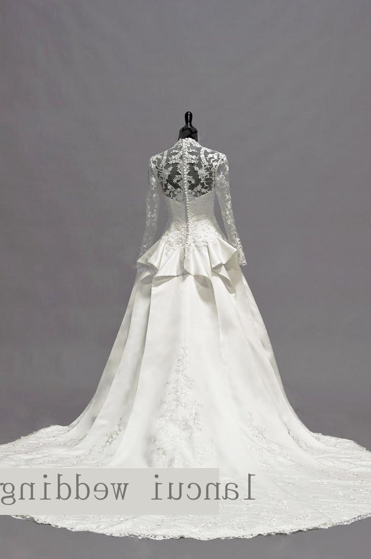 royal train wedding dress