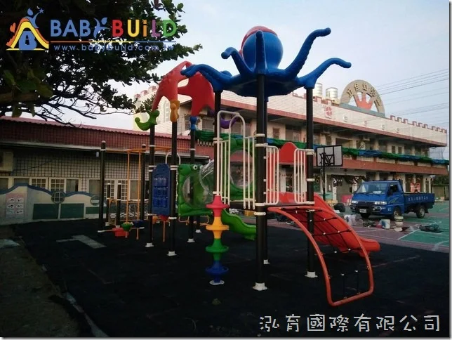 台中市立佳幼兒園兒童遊戲場更新