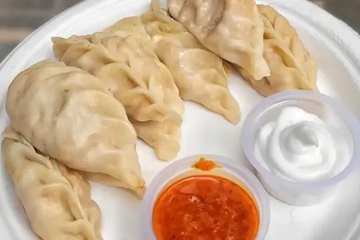 Chicken Schezwan Momos