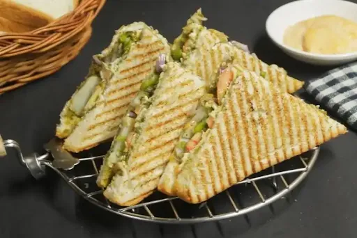 Jain Bombay Sandwich