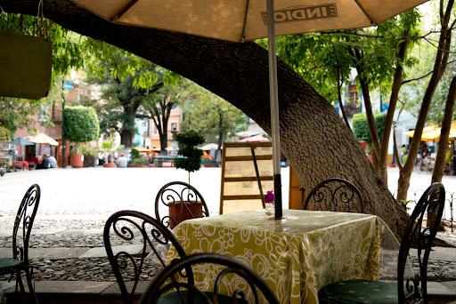 Bossa Nova Café, 36000, Cantaritos 44, Zona Centro, Guanajuato, Gto., México, Restaurante occidental | GTO