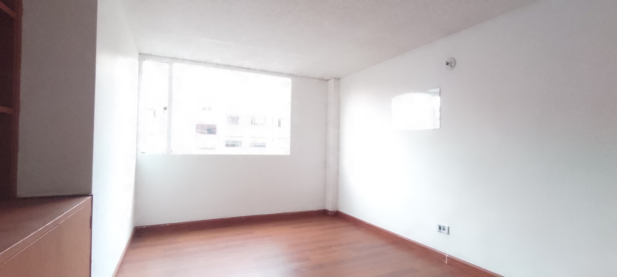 Apartamento En Arriendo - La Uribe, Bogota