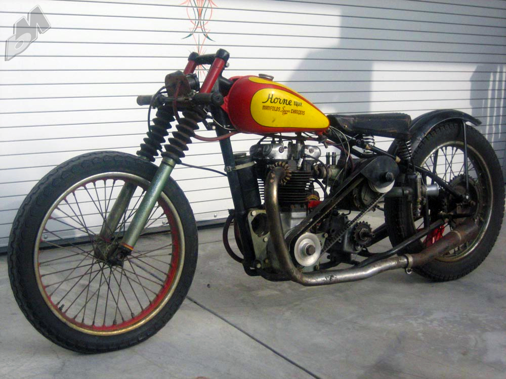 Triumph.............pour moi. - Page 5 1947-supercharged-triumph-dragster