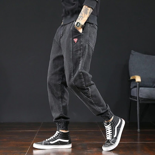7039 Black