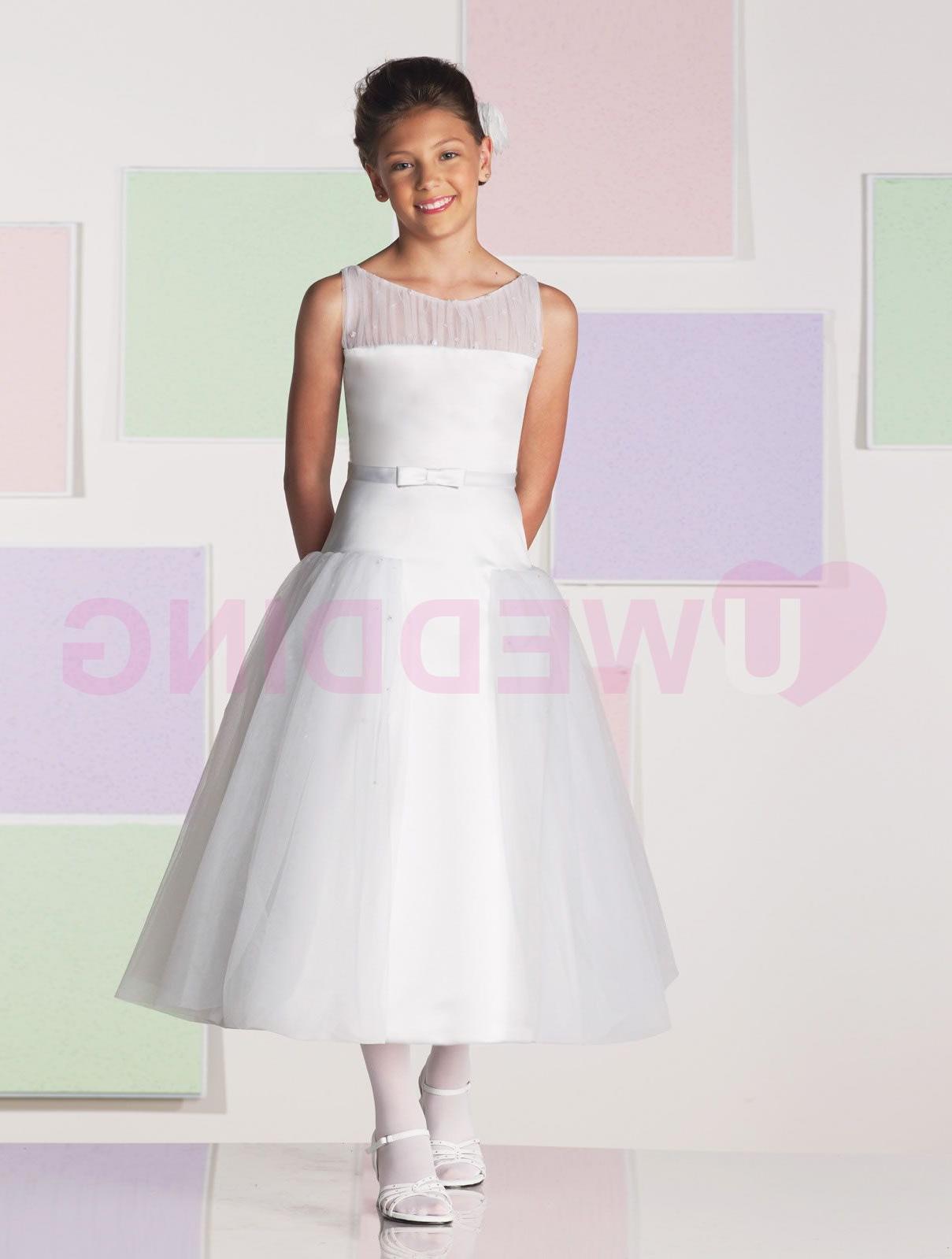 Sleeveless satin and tulle A-line dress, finely ruched illusion Sabrina