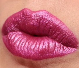 SandwishesUltraMetallicLipColourPop15