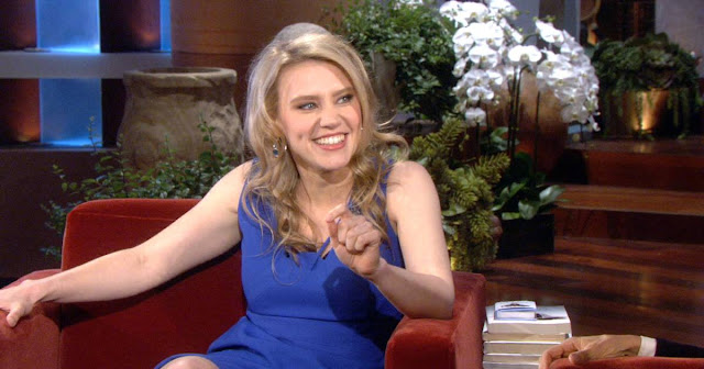 Kate McKinnon Profile Pics Dp Images