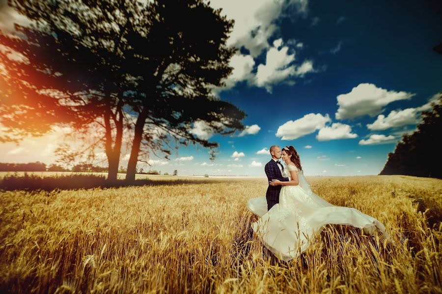 Photographe de mariage Anton Bronzov (bronzov). Photo du 7 octobre 2019