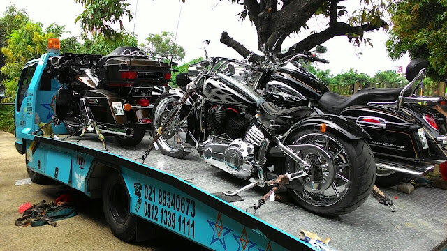 towing motor bekasi