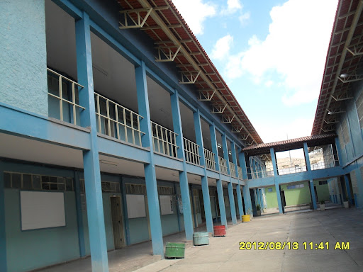 Escola Estadual Cassiano Mendes, R. Horaciano Souza, S/N - Centro, Pedra Azul - MG, 39970-000, Brasil, Ensino, estado Minas Gerais