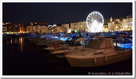 Vieux Port (night)