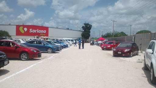 Tianguis De Autos, Avenida Nichupte 18, 95, 77534 Cancún, Q.R., México, Concesionario de autos | QROO