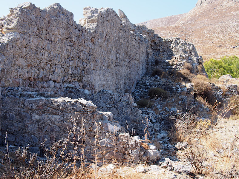 close up of Lardos Castle 