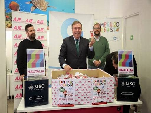 Ya se conocen los números premiados en el sorteo de las campañas navideñas 'Compra tus Sueños' y 'La Alhóndiga. 2ª Campaña de Navidad'