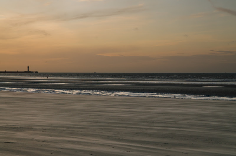 soir orangé sur filé de sable... 20111011_01_soir_plage_sable_mer_DSC5569